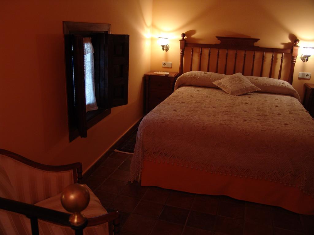 Apartamentos La Columna Chinchón Eksteriør billede