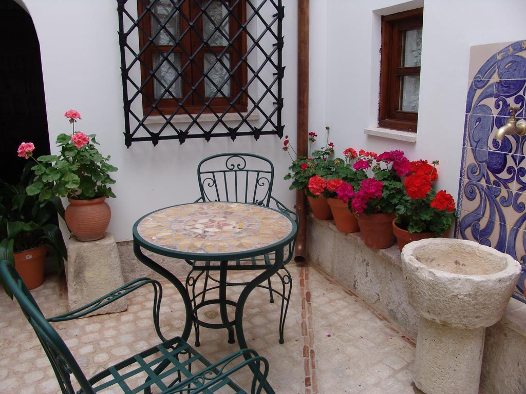 Apartamentos La Columna Chinchón Eksteriør billede